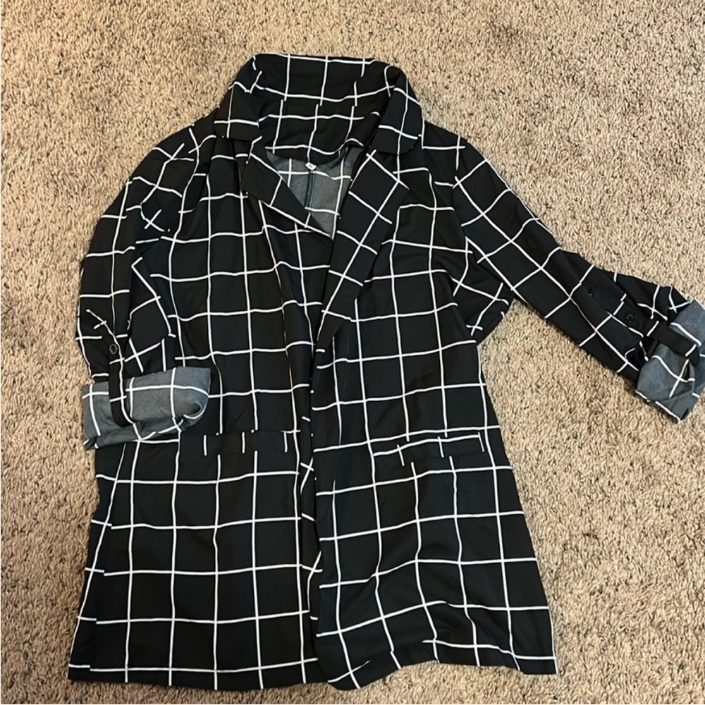 Women’s open front blazer